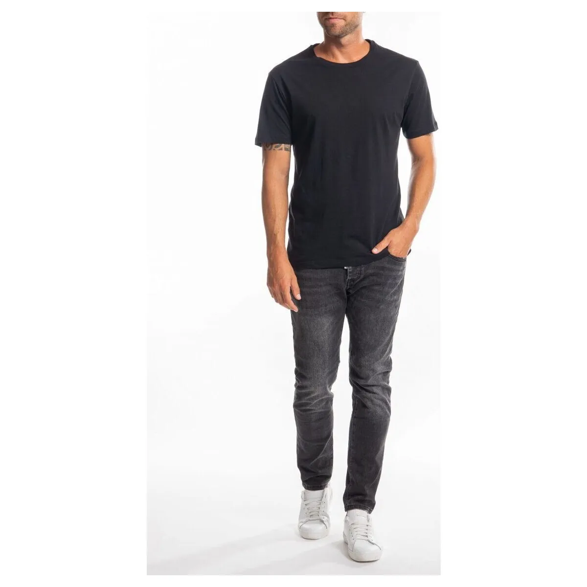 83449 | Slim Fit