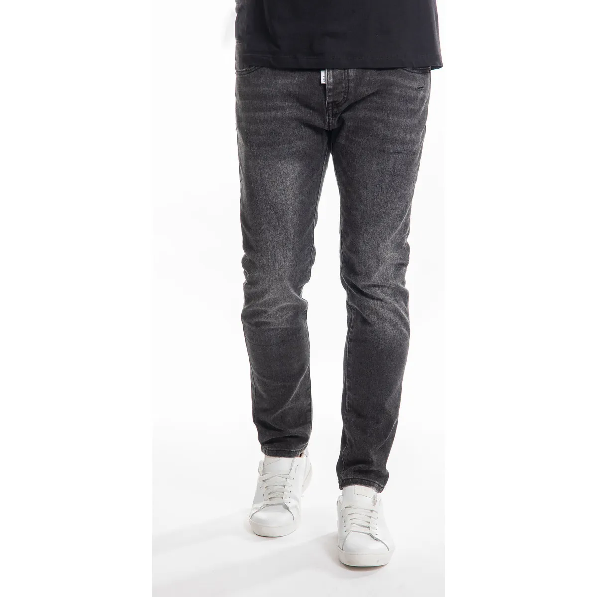 83449 | Slim Fit