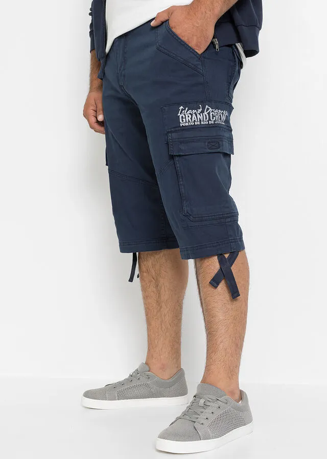 Bermudas largas con bolsillos cargo, corte regular Azul marino estampado