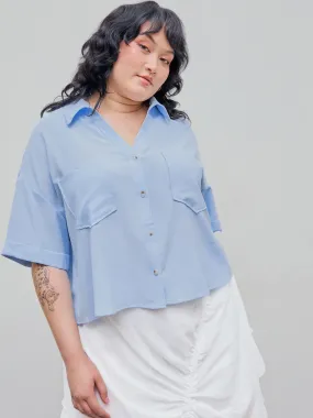  Blusa de Manga Corta con Bolsillo en el Cuello Curvy