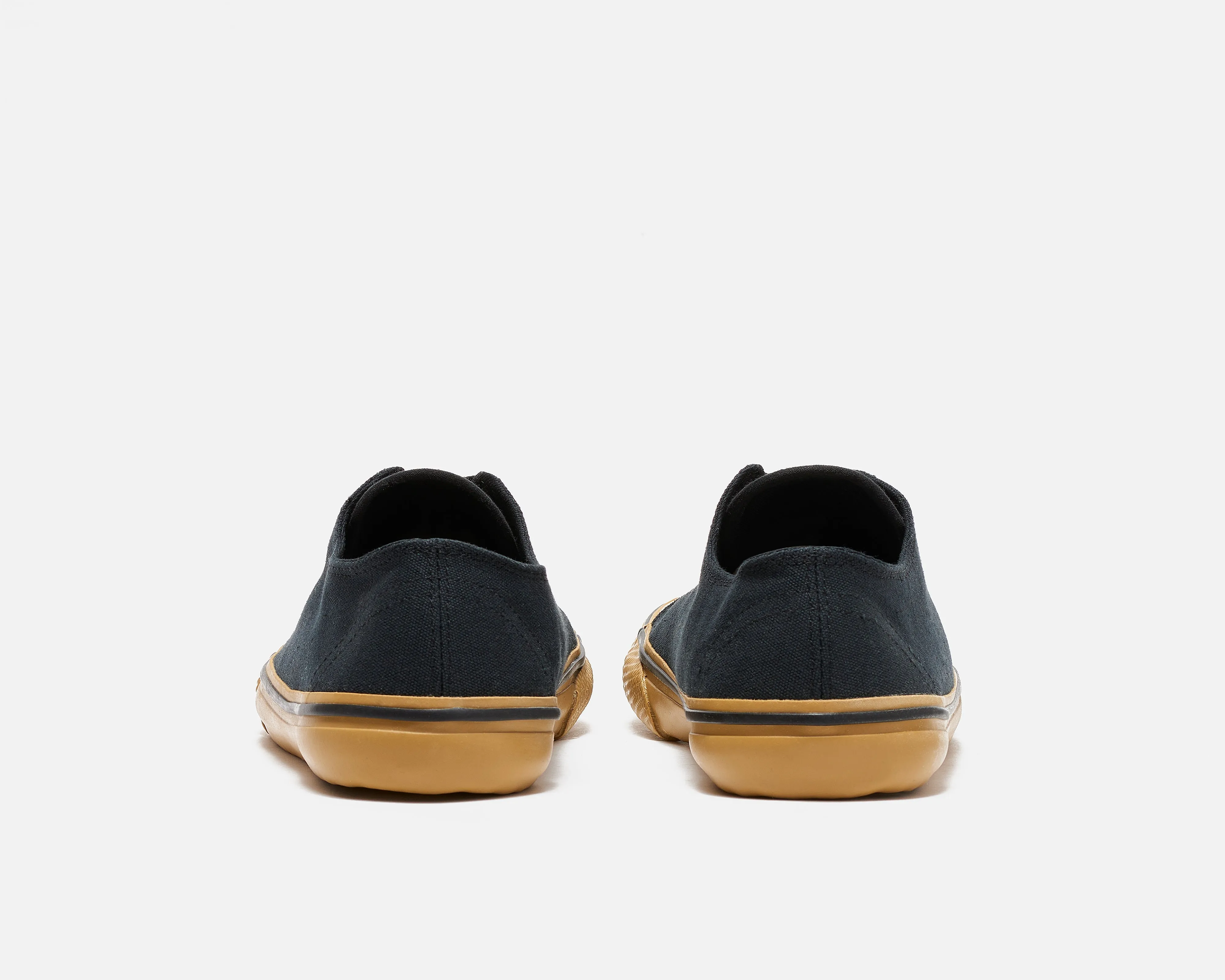 BOHEMPIA  HERLIK BLACK & GUM  DEPORTIVAS BAREFOOT