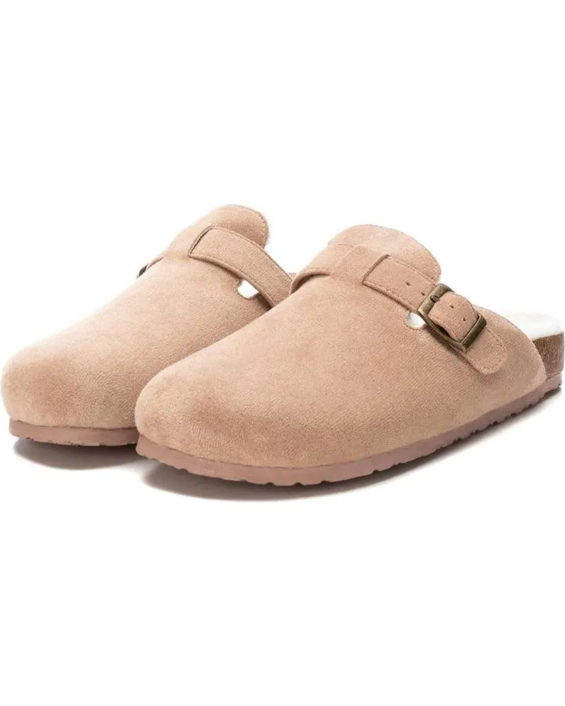 Calzado de casa XTI  de Mujer 143240  BEIGE