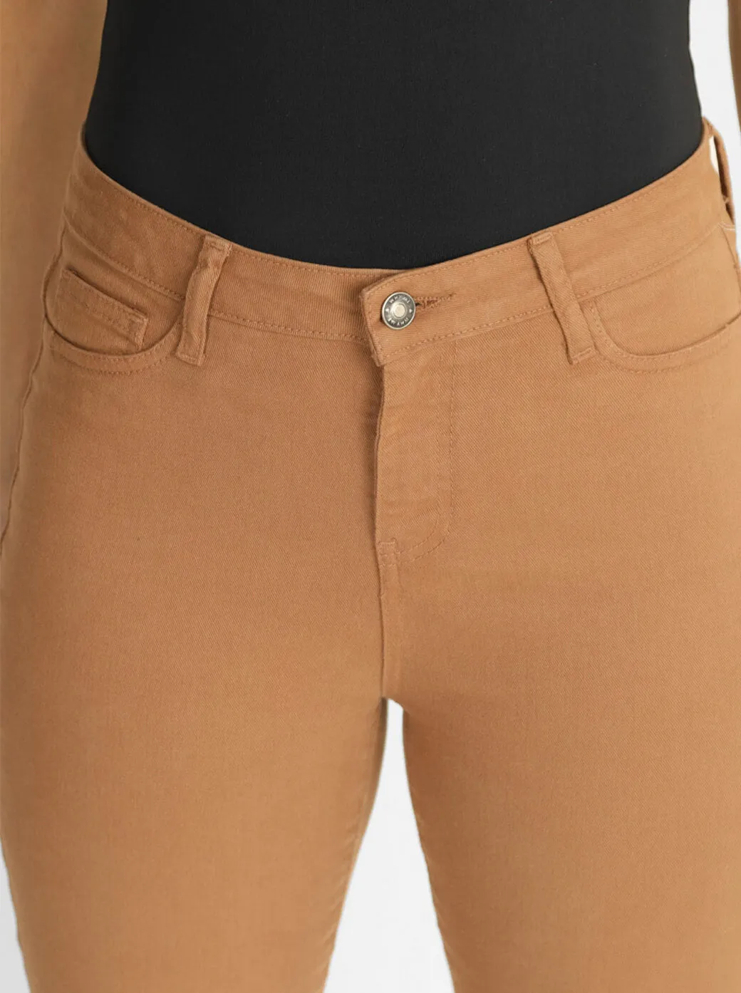 Skinny jeans camel