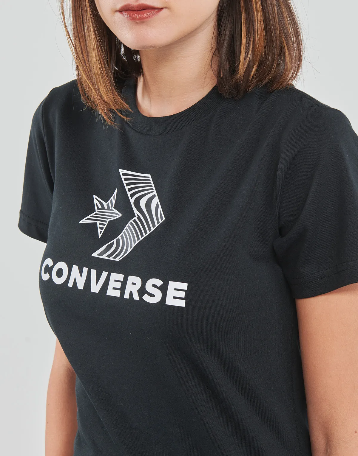 STAR CHEVRON TEE