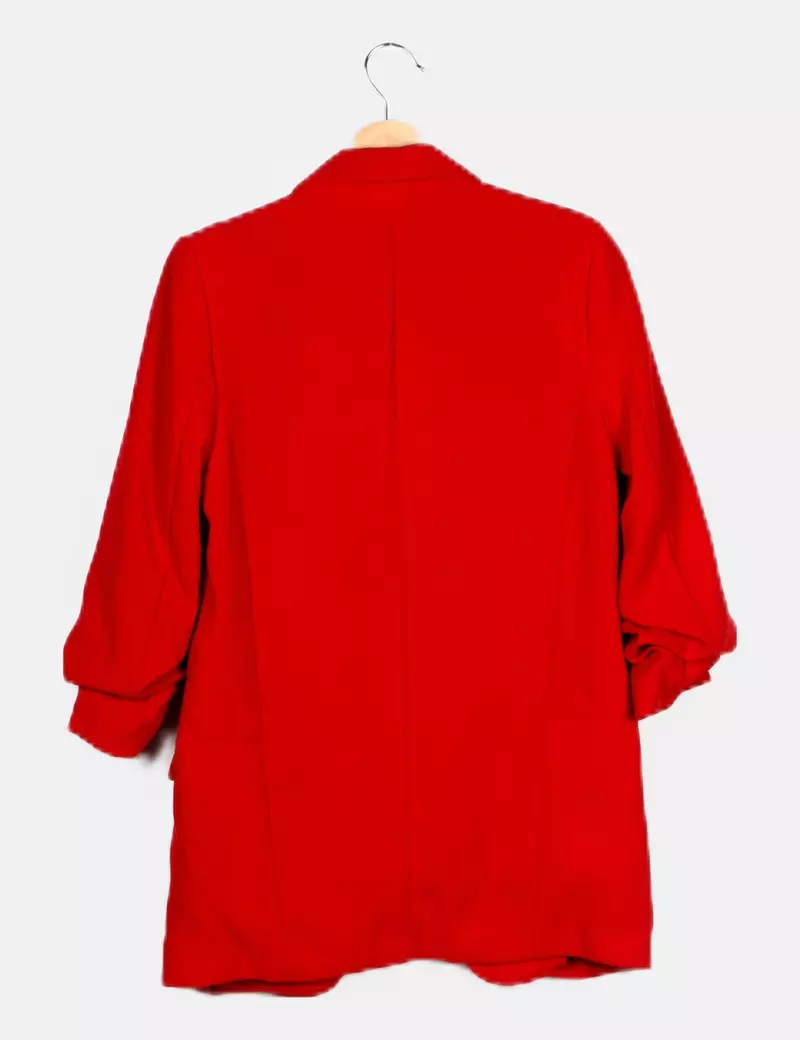 Zara Blazer con hombreras roja